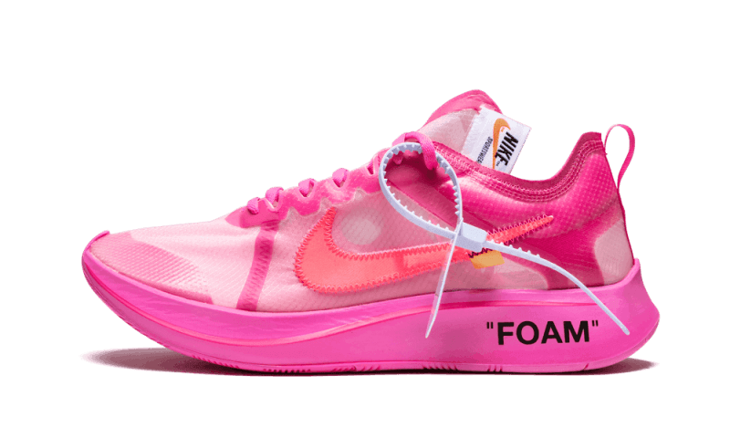 Zoom Fly Off-White Tulip Pink