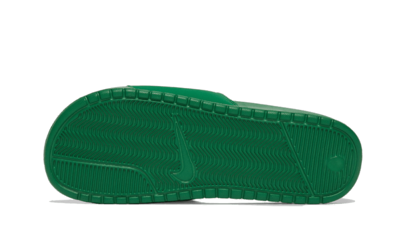Nike Benassi Stussy Pine Green - DC5239-300 / N/A